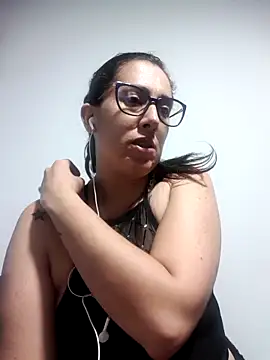 CHARLOTTE 1711 online show from 11-07-25, 04:23