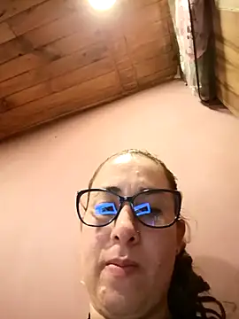 CHARLOTTE 1711 online show from 04-29-26, 03:10