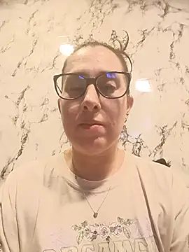 CHARLOTTE 1711 online show from 07-14-26, 03:11