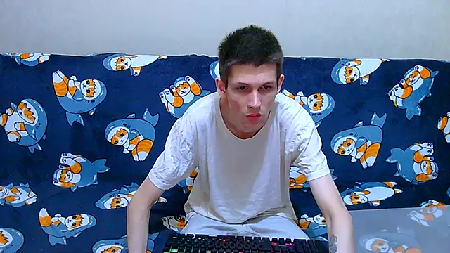 Snapshot of Lester_Broo chatting on 05-19-26, 09:32 Lester Broo online show from 05-19-26, 09:32