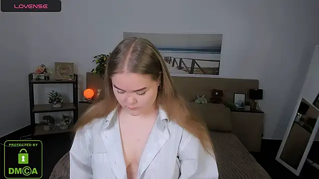 Erica  Alta online show from 01-21-25, 08:43