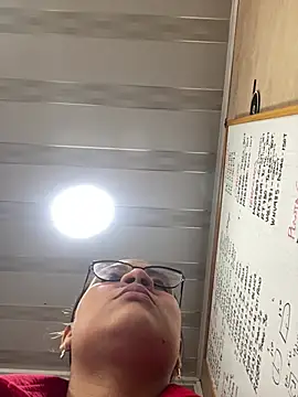 Yessica 832 online show from 02-13-26, 08:16