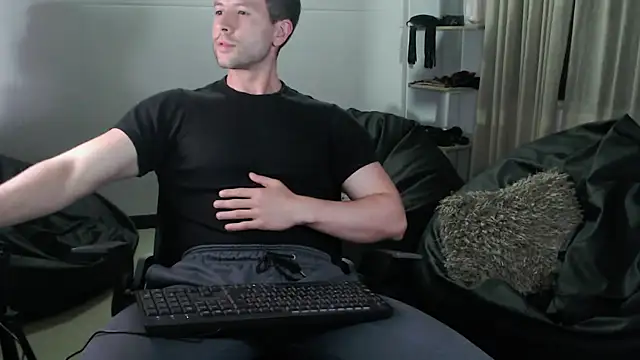 hairyncuteass online show from 01-26-25, 12:37