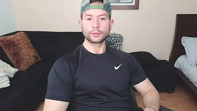 hairyncuteass online show from 02-18-25, 01:33