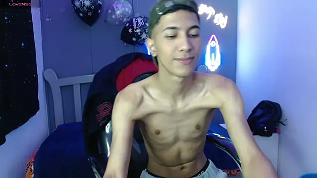 HarolddXL online show from 01-14-25, 01:17