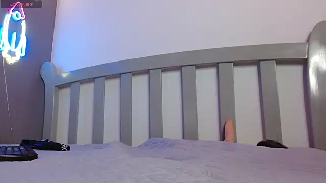 HarolddXL online show from 02-05-25, 03:52