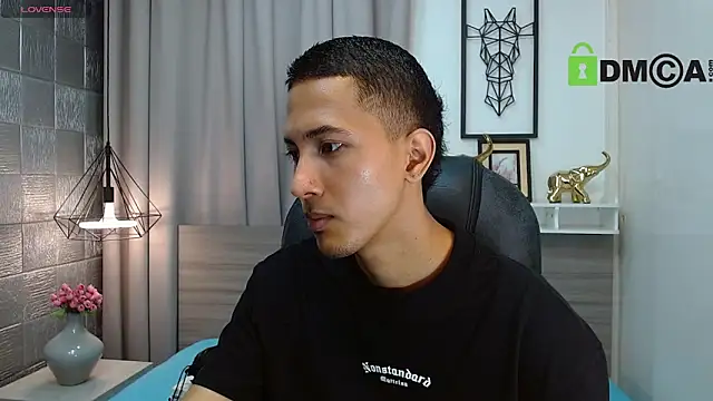 HarolddXL online show from 04-22-26, 06:53