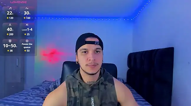 Snapshot of austinoficial chatting on 02-01-25, 10:23 austinoficial online show from 02-01-25, 10:23