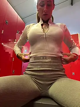 Black sweet Rose online show from 02-13-25, 10:34