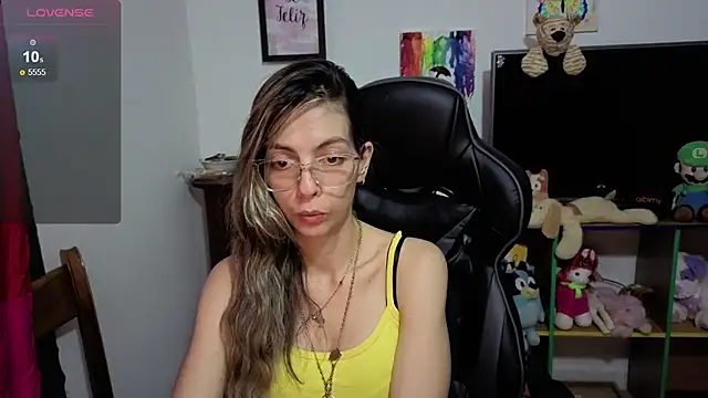 Princezzlove3 online show from 10-25-25, 10:26