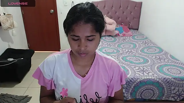 Snapshot of july-feria chatting on 01-16-25, 06:06 july-feria online show from 01-16-25, 06:06