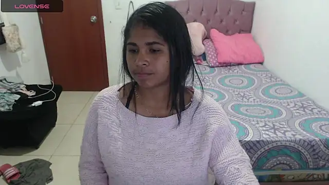 Snapshot of july-feria chatting on 01-27-25, 12:12 july-feria online show from 01-27-25, 12:12