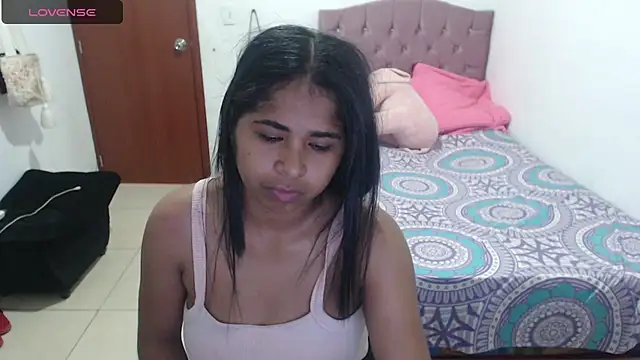 Snapshot of july-feria chatting on 02-01-25, 10:13 july-feria online show from 02-01-25, 10:13