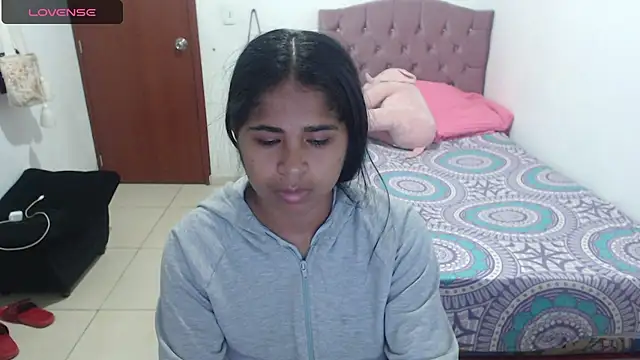 Snapshot of july-feria chatting on 02-02-25, 11:00 july-feria online show from 02-02-25, 11:00