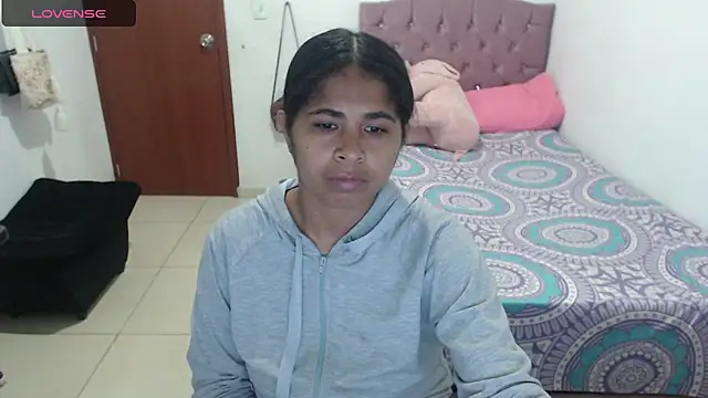 Snapshot of july-feria chatting on 02-03-25, 10:43 july-feria online show from 02-03-25, 10:43