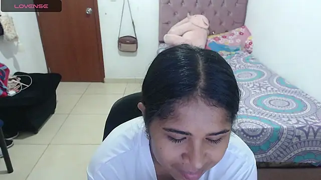 Snapshot of july-feria chatting on 02-28-25, 10:50 july-feria online show from 02-28-25, 10:50