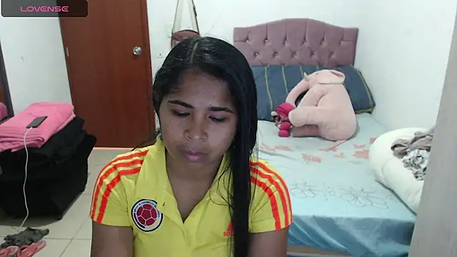 Snapshot of july-feria chatting on 09-09-25, 05:23 july-feria online show from 09-09-25, 05:23