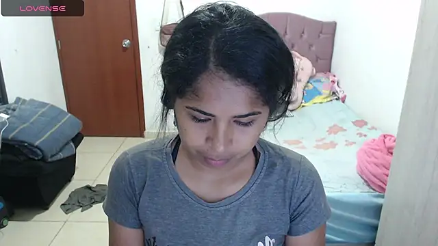 Snapshot of july-feria chatting on 10-07-25, 02:53 july-feria online show from 10-07-25, 02:53