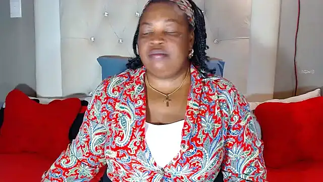 omalicha98 online show from 05-27-26, 07:05