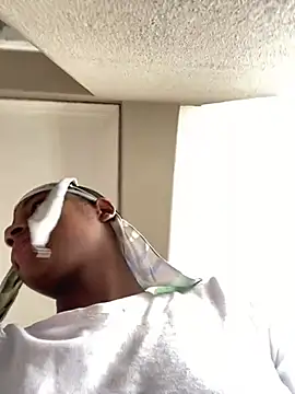 snotLoud online show from 03-15-25, 07:31