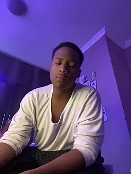 snotLoud online show from 06-11-26, 02:37