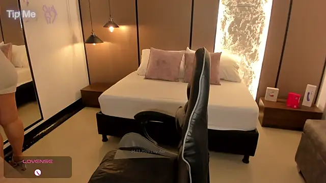 lilly ass  online show from 03-14-26, 12:54