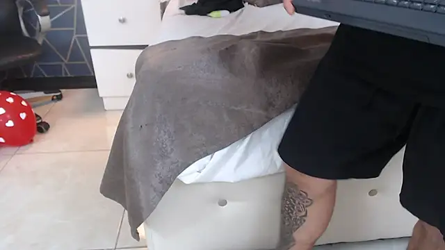 BrandonColee online show from 02-21-25, 12:28