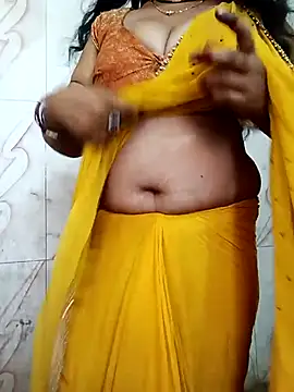 Snapshot of Haseena_Baby chatting on 05-01-26, 02:27 Haseena Baby online show from 05-01-26, 02:27