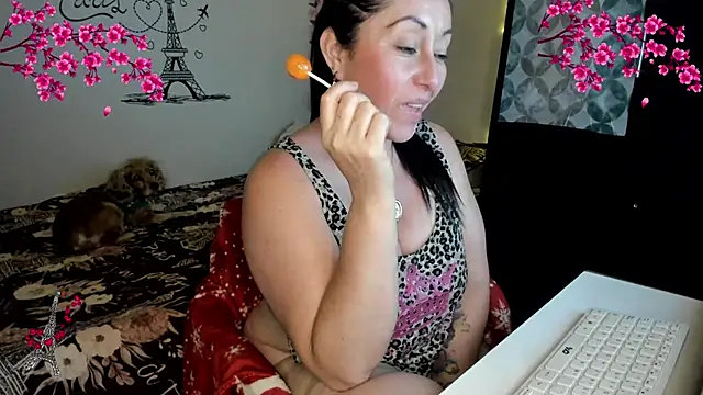 Snapshot of nataparis chatting on 05-16-26, 12:18 nataparis online show from 05-16-26, 12:18