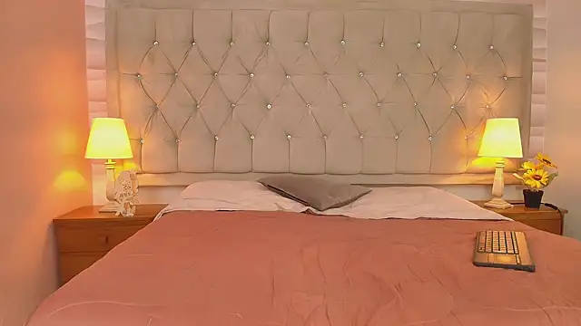 Snapshot of victoriapalmerfg chatting on 02-13-25, 07:42 victoriapalmerfg online show from 02-13-25, 07:42