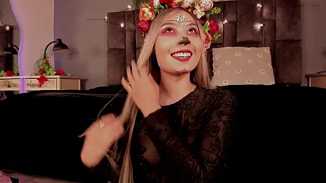 SabrinaSpell  online show from 11-01-25, 11:56