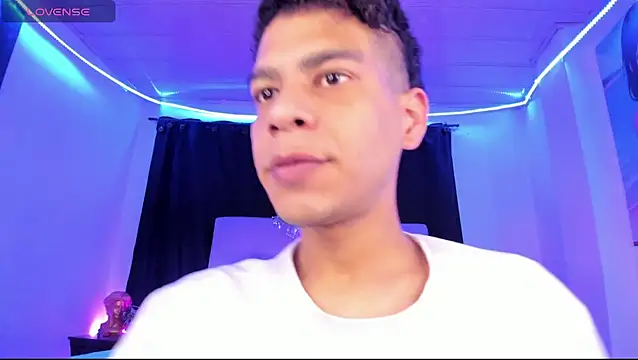 Ethan Boyy online show from 05-28-26, 05:43