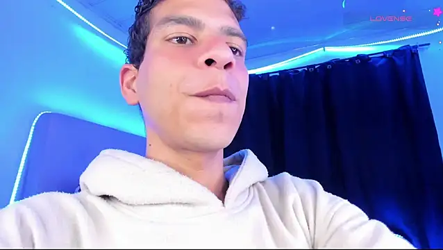 Ethan Boyy online show from 07-30-26, 05:12