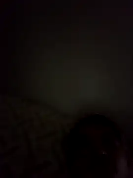 Snapshot of Frdrereeee chatting on 12-23-25, 10:46 Frdrereeee online show from 12-23-25, 10:46