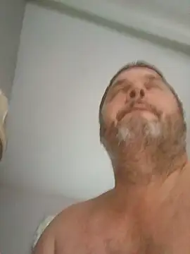 watchingme online show from 01-14-25, 02:53