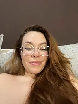 Kelley Allie online show from 02-11-26, 09:42