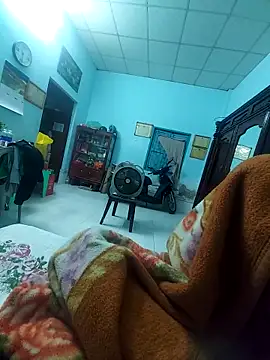 KisSsu online show from 02-13-26, 03:30