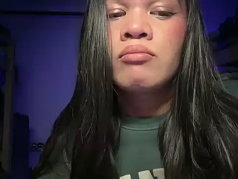 SophiaCourthaway online show from 07-10-26, 09:34