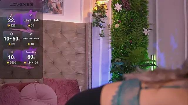 SarahPeach8 online show from 02-10-25, 05:14