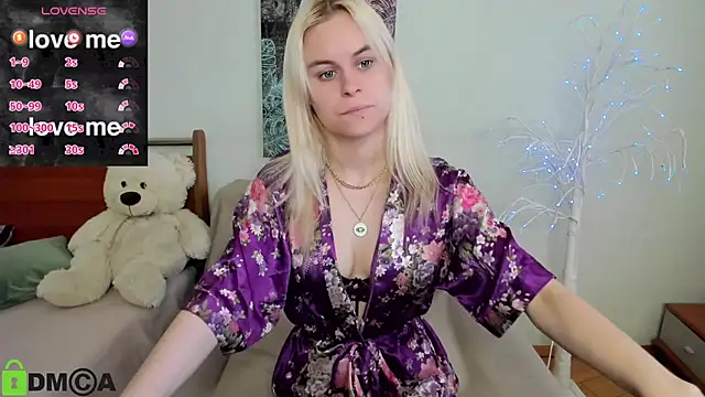 HillEva online show from 03-23-26, 08:40