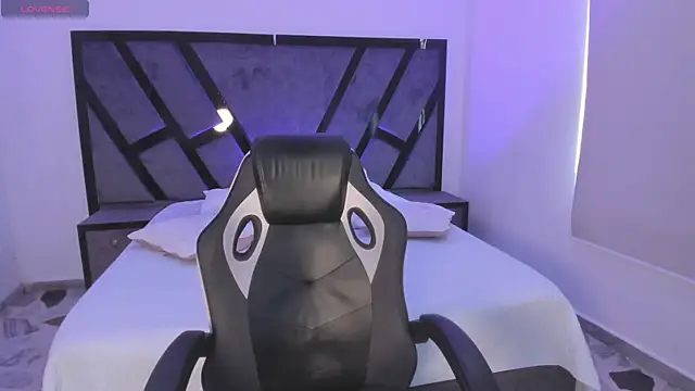 MattThompsonn online show from 11-11-25, 08:09