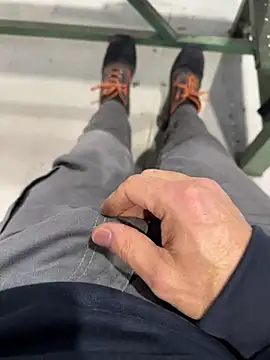 Snapshot of sempreilmio2 chatting on 02-05-25, 05:53 sempreilmio2 online show from 02-05-25, 05:53