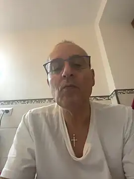 Snapshot of sempreilmio2 chatting on 02-07-25, 06:24 sempreilmio2 online show from 02-07-25, 06:24