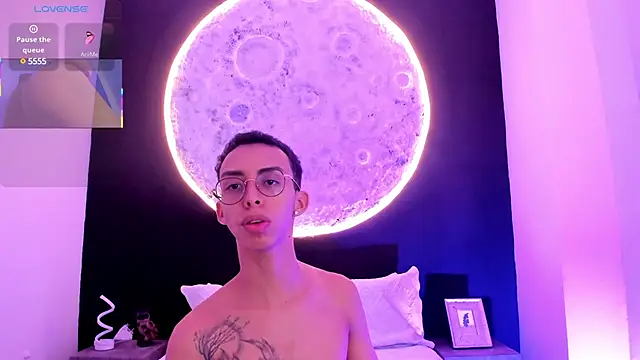 EthaanCox online show from 02-16-25, 08:44