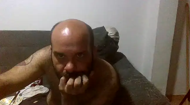 Snapshot of Chubi6669 chatting on 02-23-25, 06:45 Chubi6669 online show from 02-23-25, 06:45