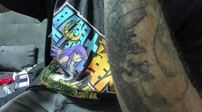 Snapshot of Chubi6669 chatting on 02-27-25, 05:04 Chubi6669 online show from 02-27-25, 05:04