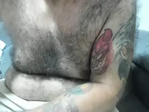 Snapshot of Chubi6669 chatting on 03-16-25, 06:42 Chubi6669 online show from 03-16-25, 06:42