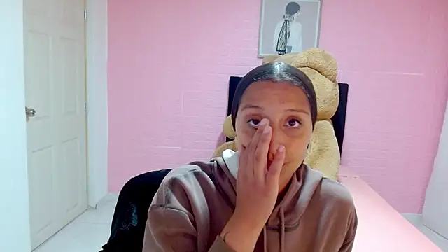 DULCE1609 online show from 02-18-25, 10:25