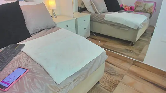 raquell moore online show from 02-03-26, 12:21