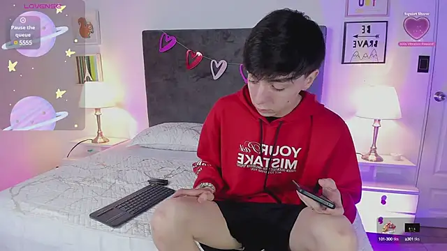 ethan and ava online show from 02-27-25, 01:49